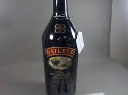  Nr._011_Eine_Flasche_Baileys_Mindestgebot_5_Euro.JPG