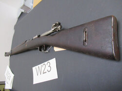  Nr._W23_2_Einzelladerbuechse_Mauser_Argentino_7_65_mm_Mindestgebot_300_Euro.JPG